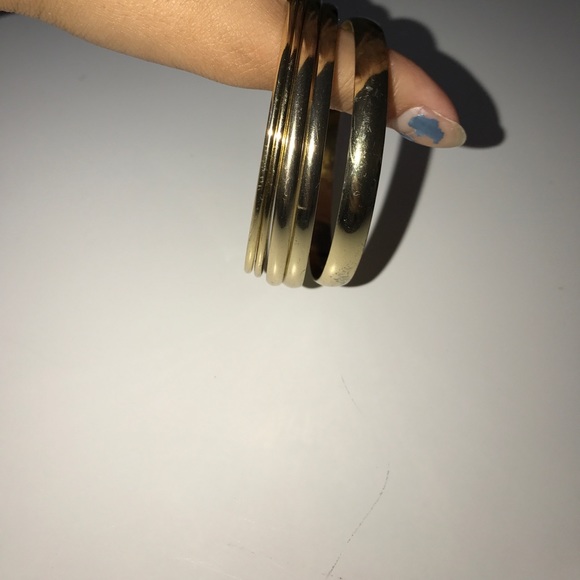 Gold stackable bracelets - Picture 5 of 5