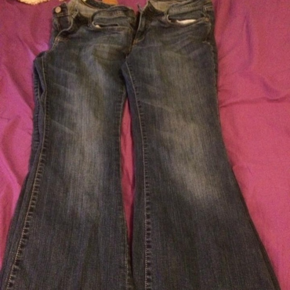 2 pairs of Aeropostale jeans