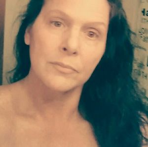 Meet your Posher, Pamela