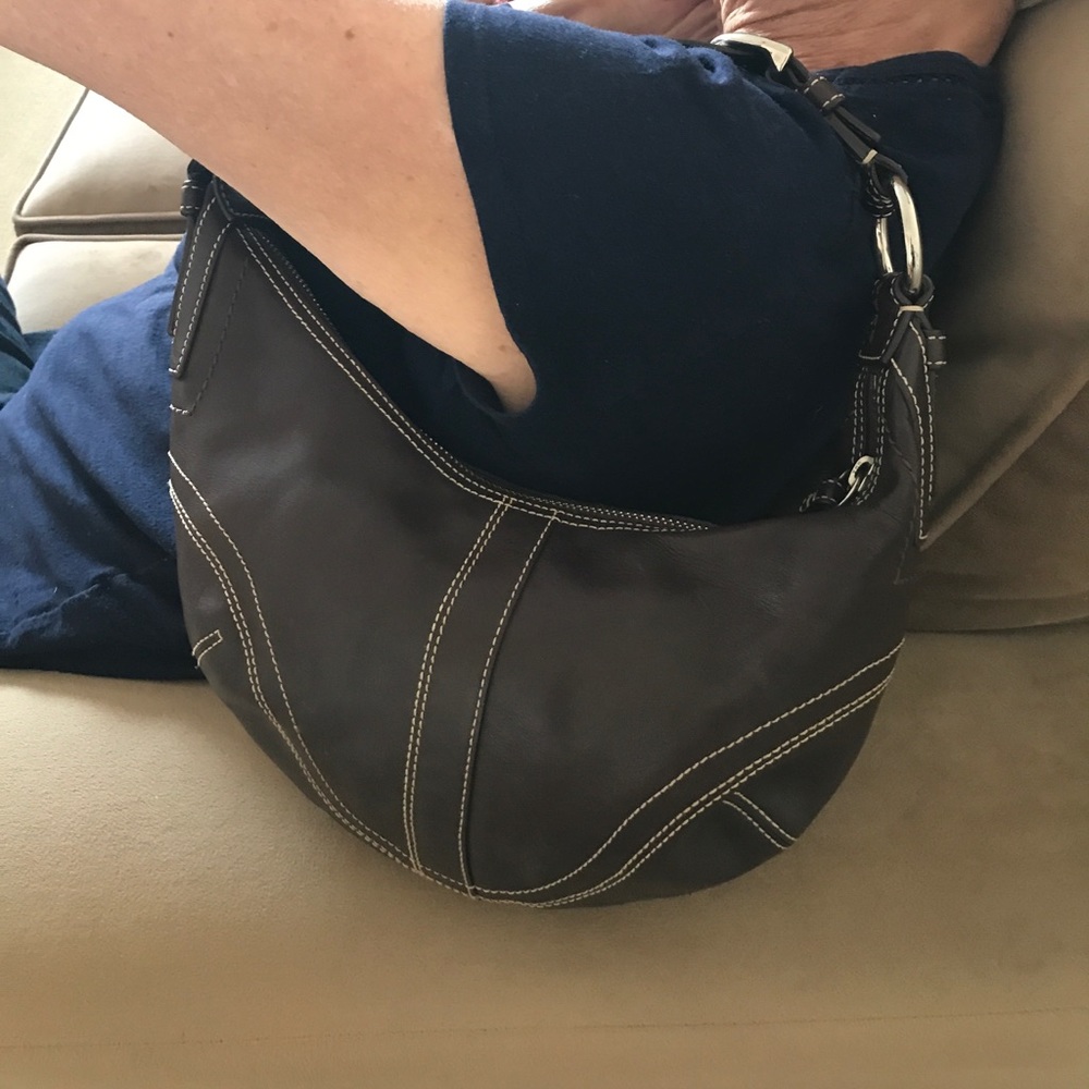 🎉SALE TODAY ONLY🎉Coach Small Brown Leather Hobo
