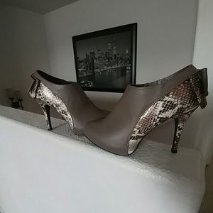 Dollhouse Size 9 Heels
