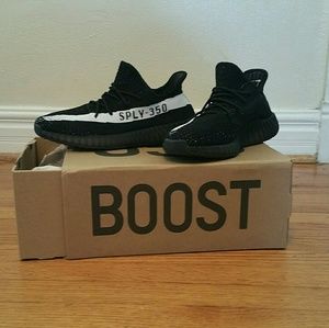 Yeezy 350 boost v2