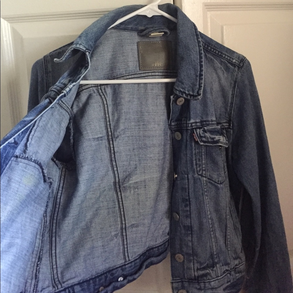 Levi Denim Jacket - Picture 2 of 4