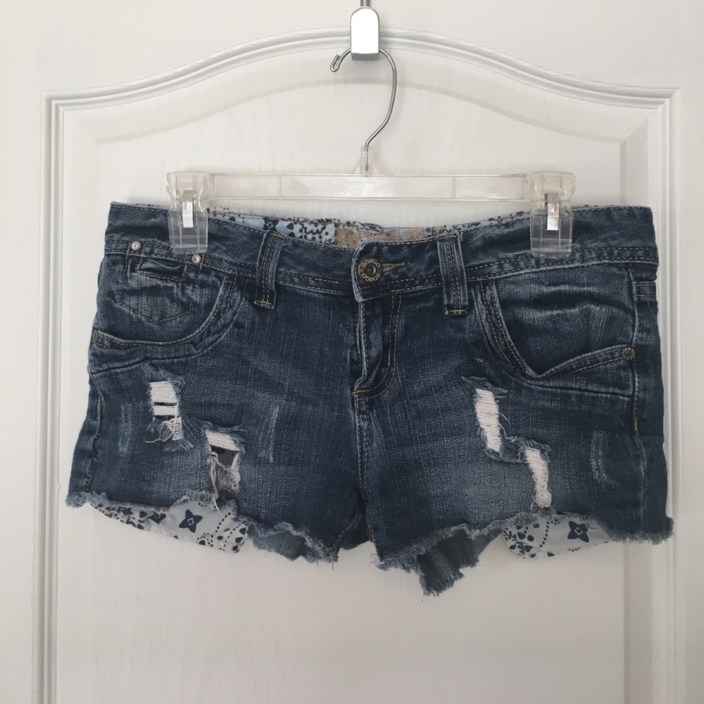 distressed denim short
