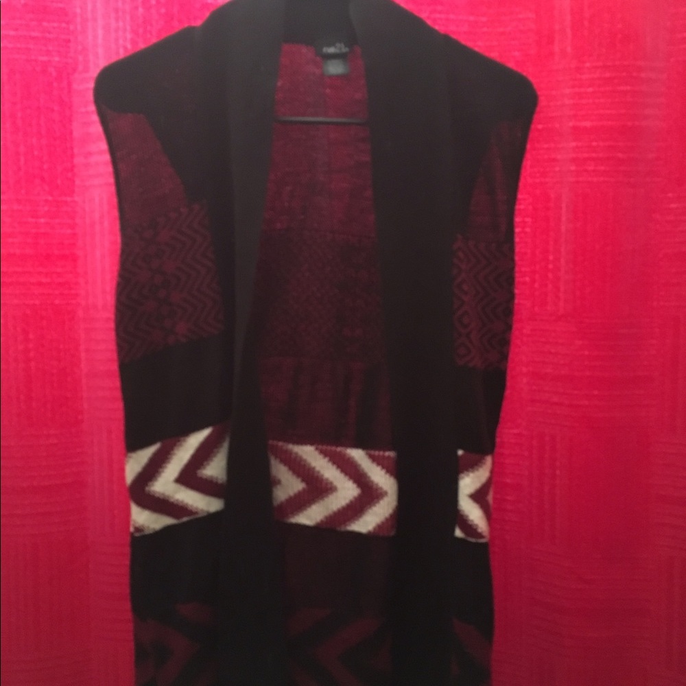 Black and red patterned cardigan!