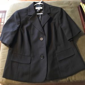 Jones studio lined short-sleeved jacket