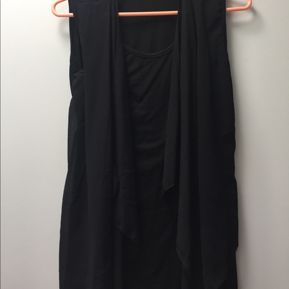 Drapey black tunic with chiffon