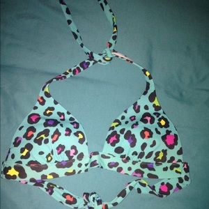 FIRM *Victoria's secrets bikini top Size MED