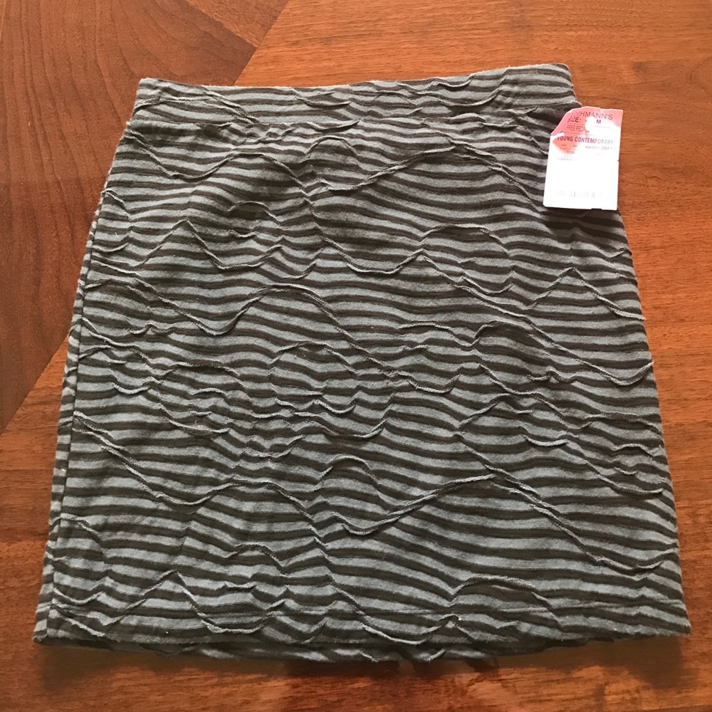 NWT Sz M Black/ Blue Striped Free People skirt