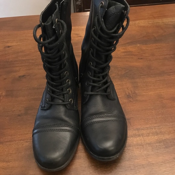 Steve Madden Shoes - Steve Madden Troopa combat boot