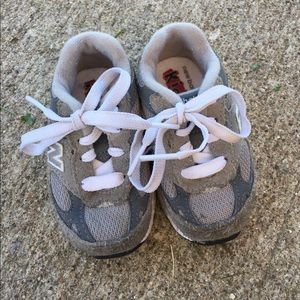 New Balance Tennis Shoes