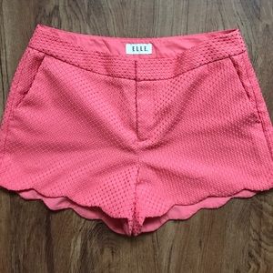 Elle shorts sz 10
