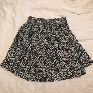 H&M blue and white mini skirt