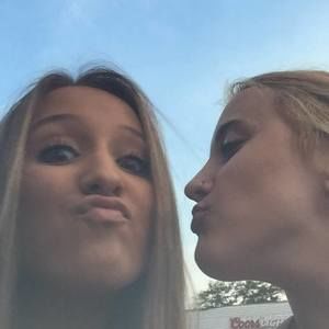 Meet your Posher, Cory