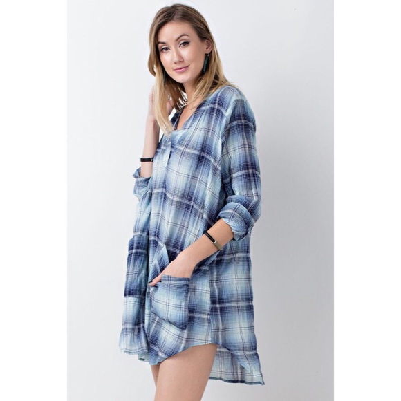 >>LAST<< On the Repeat Plaid Tunic - Blue - Picture 3 of 6