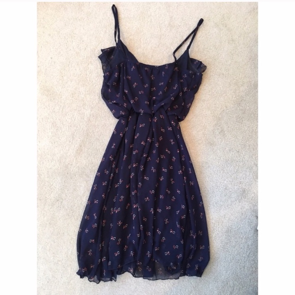 Ruffle Navy chiffon dress with bow pattern
