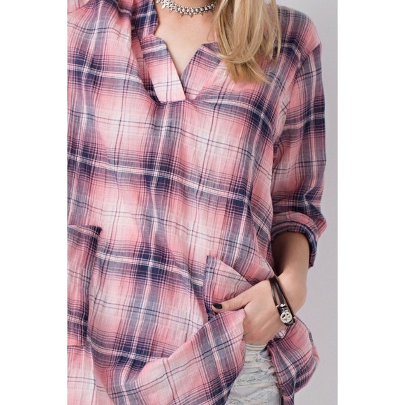 >>LAST<< On the Repeat Plaid Tunic - Coral - Picture 7 of 7