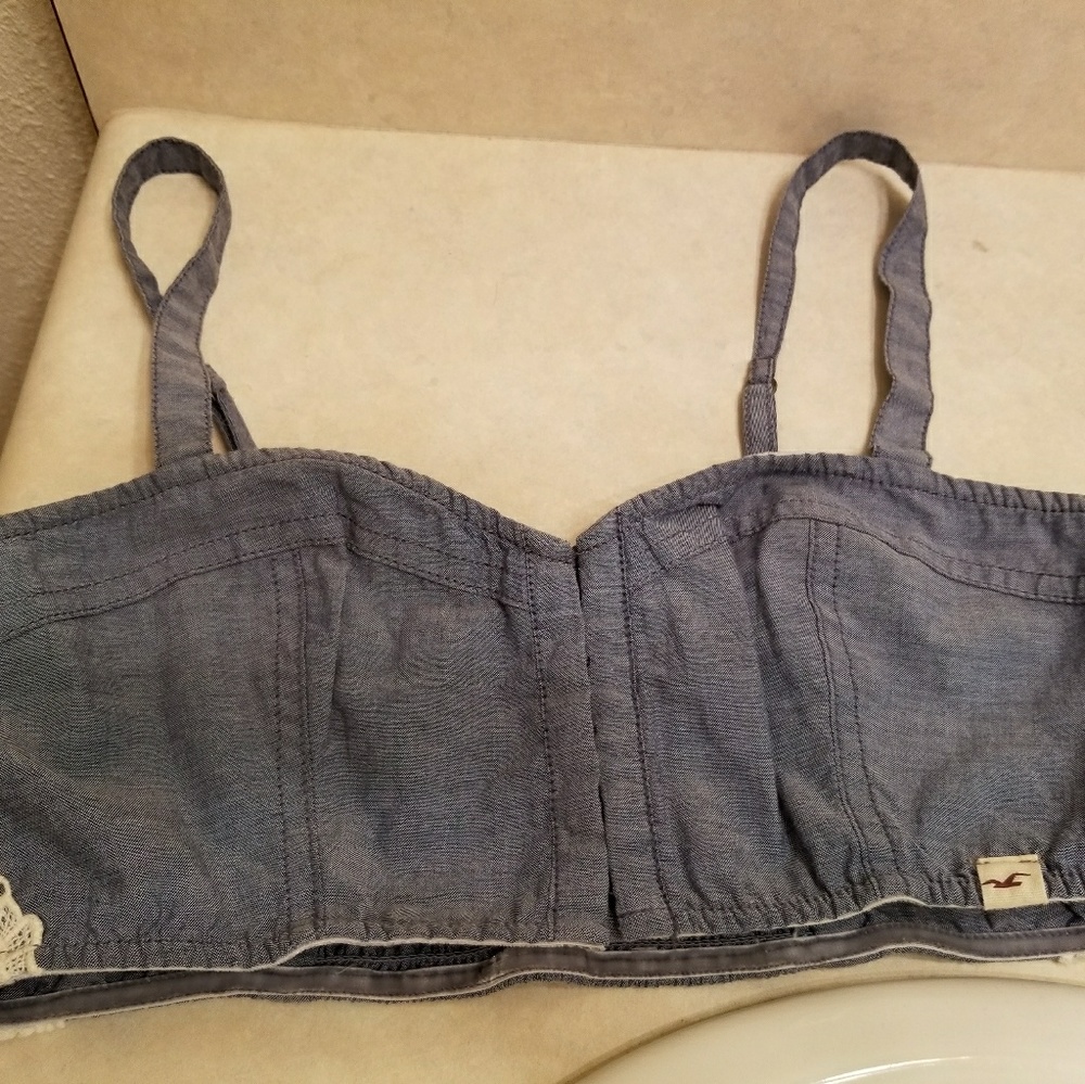 Abercrombie crop top/bralette