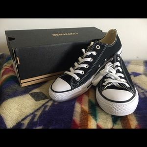 🖤Black Converse🖤