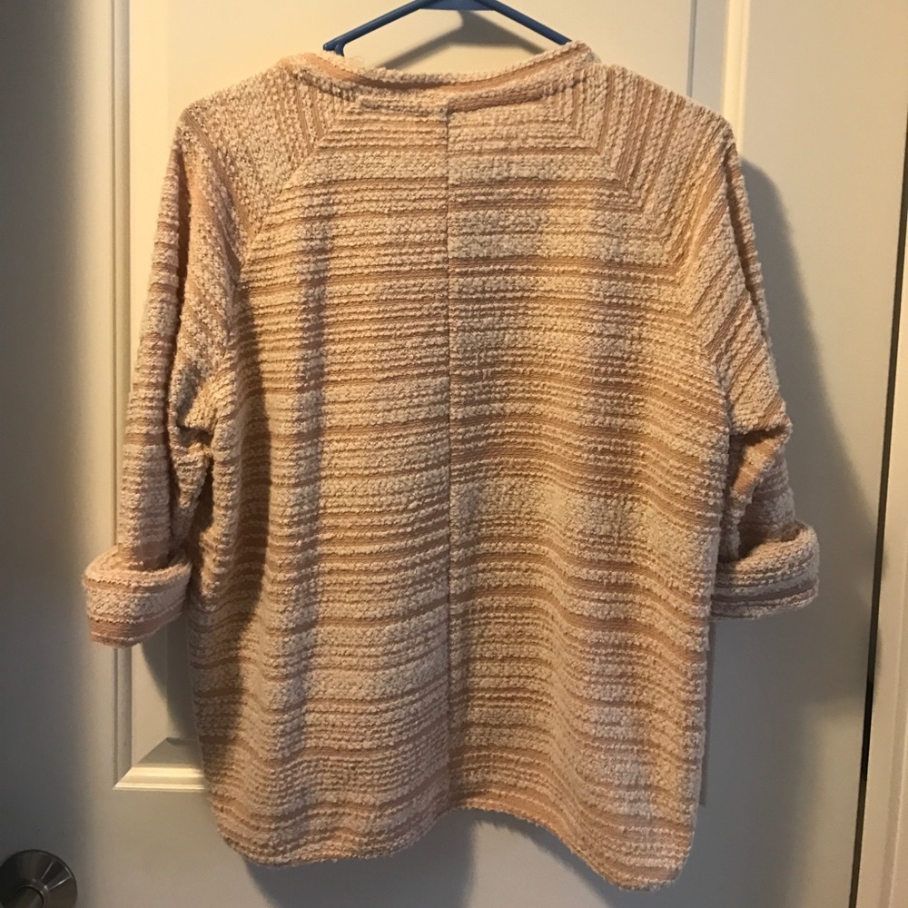 H&M Sweater - Picture 3 of 6
