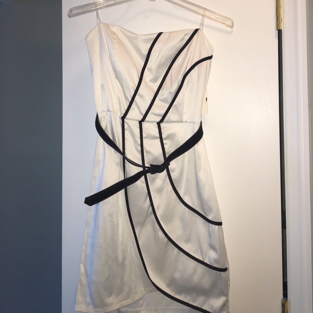 {Mandees} Strapless White Mini Dress