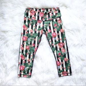 Lululemon Crop Leggings Striped Floral Size 8