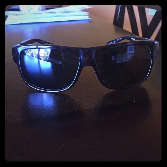 Costa women sunglasses