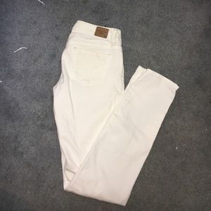 ‼️SALE‼️American Eagle white skinny jeans