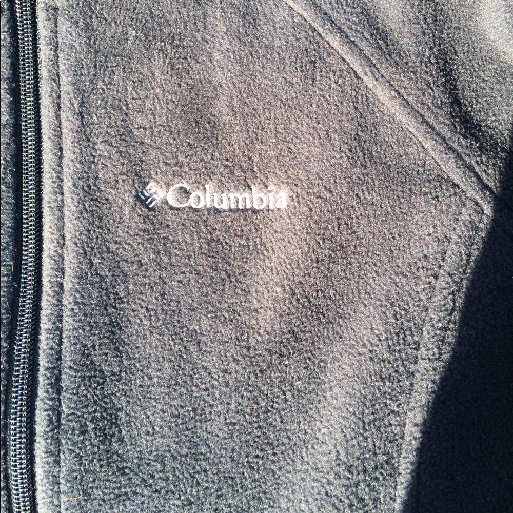 Columbia Jacket. Never Worn. Medium. - image 2
