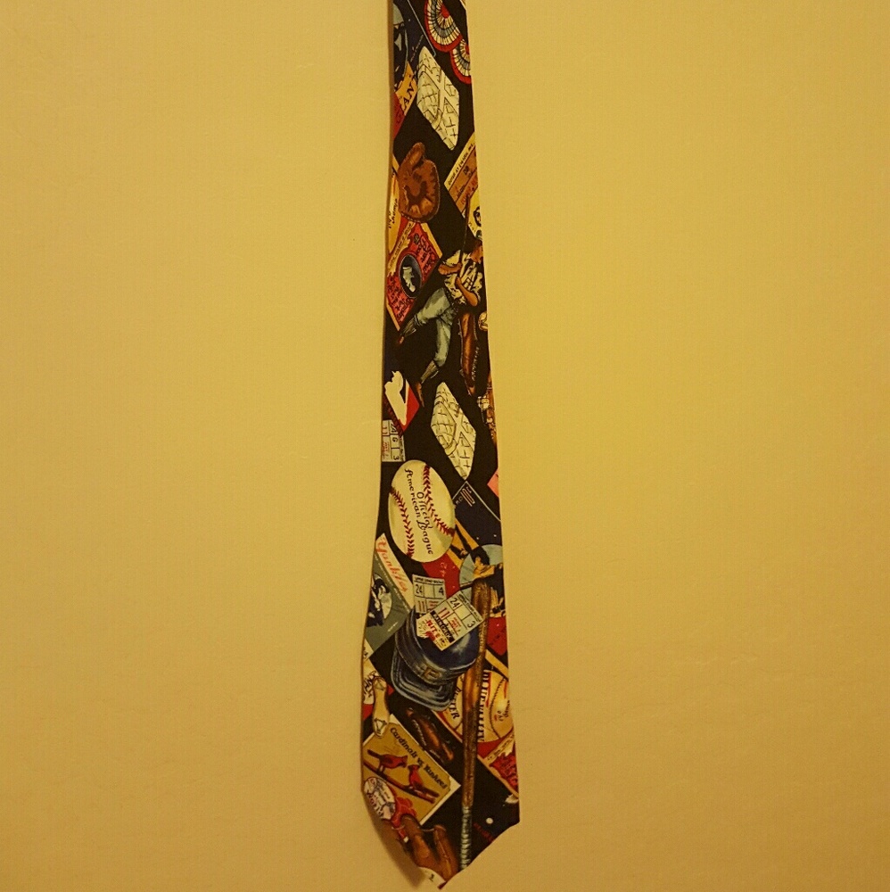 Men's Nicole Miller NBL collectors tie