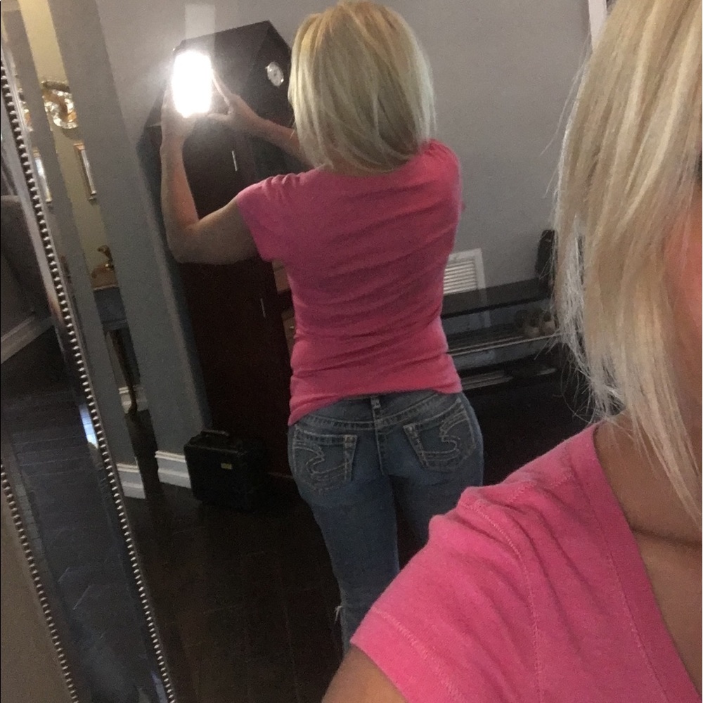 Pink top - Picture 6 of 6