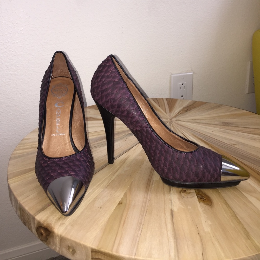 Stunning Jeffrey Campbell leather pumps UNWORN