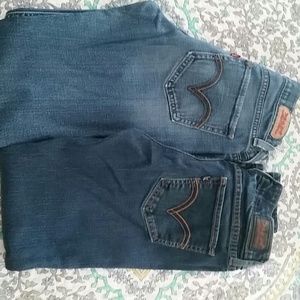 Levis jeans