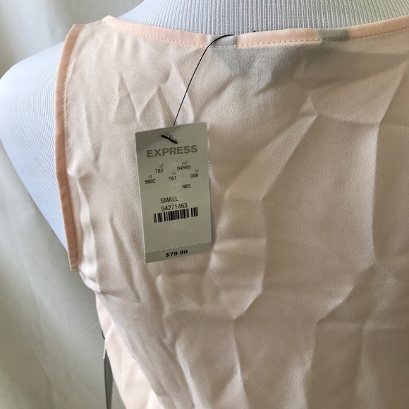 Flounce Ruffle Dress - Picture 5 of 6