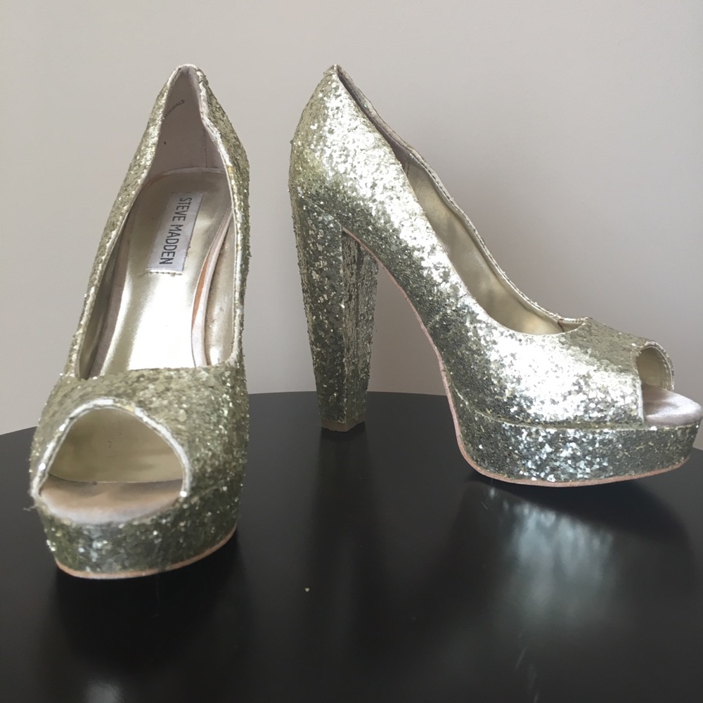 glitter Steve Madden pumps