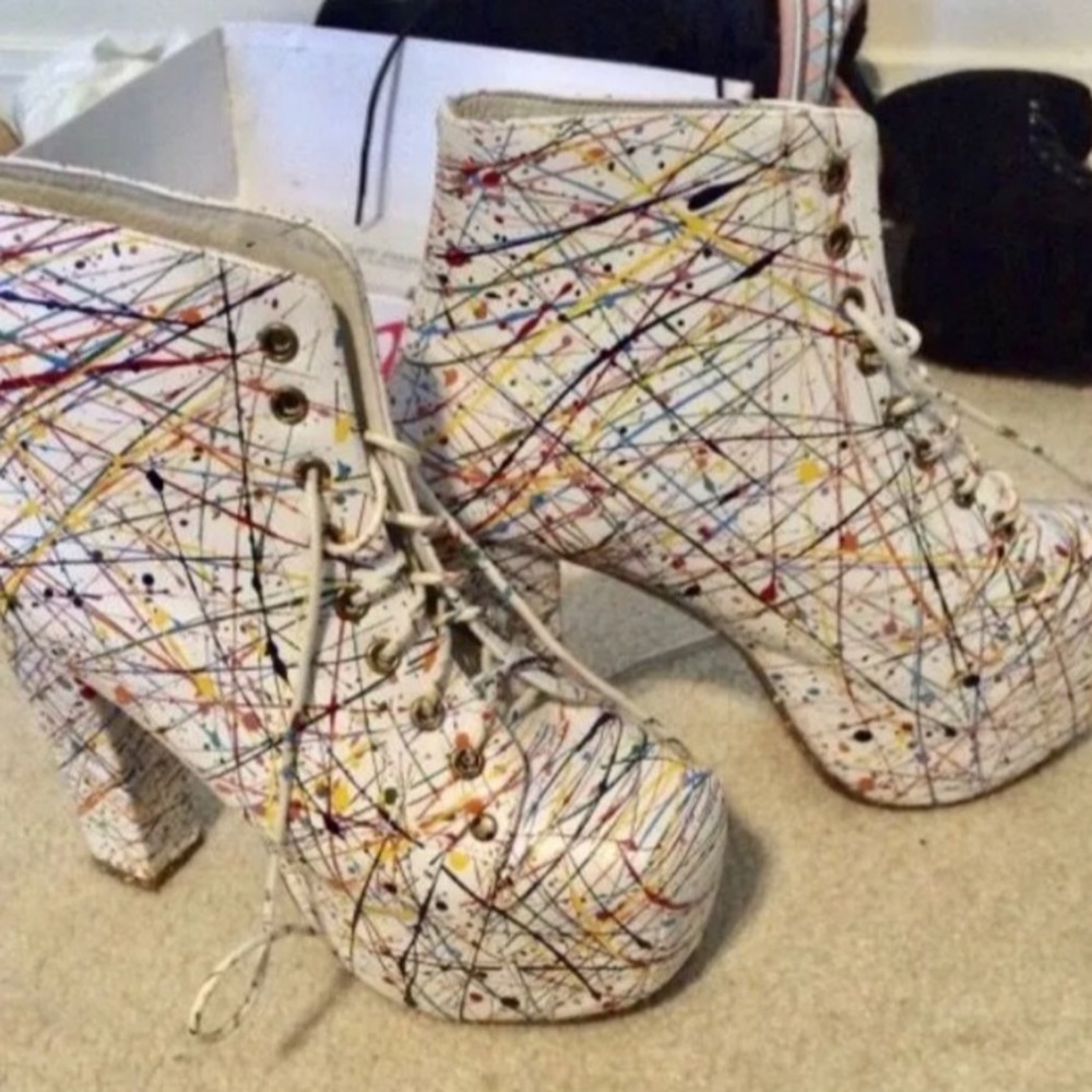 Jeffrey Campbell platform