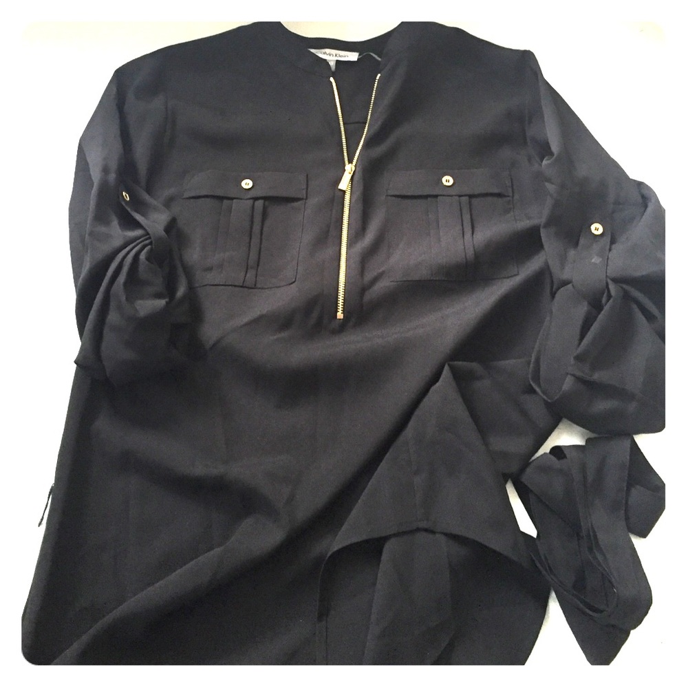 Calvin Klein partial zip blouse