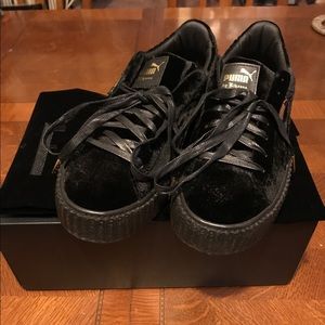 Black Velvet Rihanna Creepers.