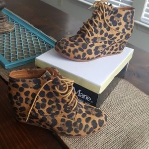 NEW never worn girls leopard wedge booties