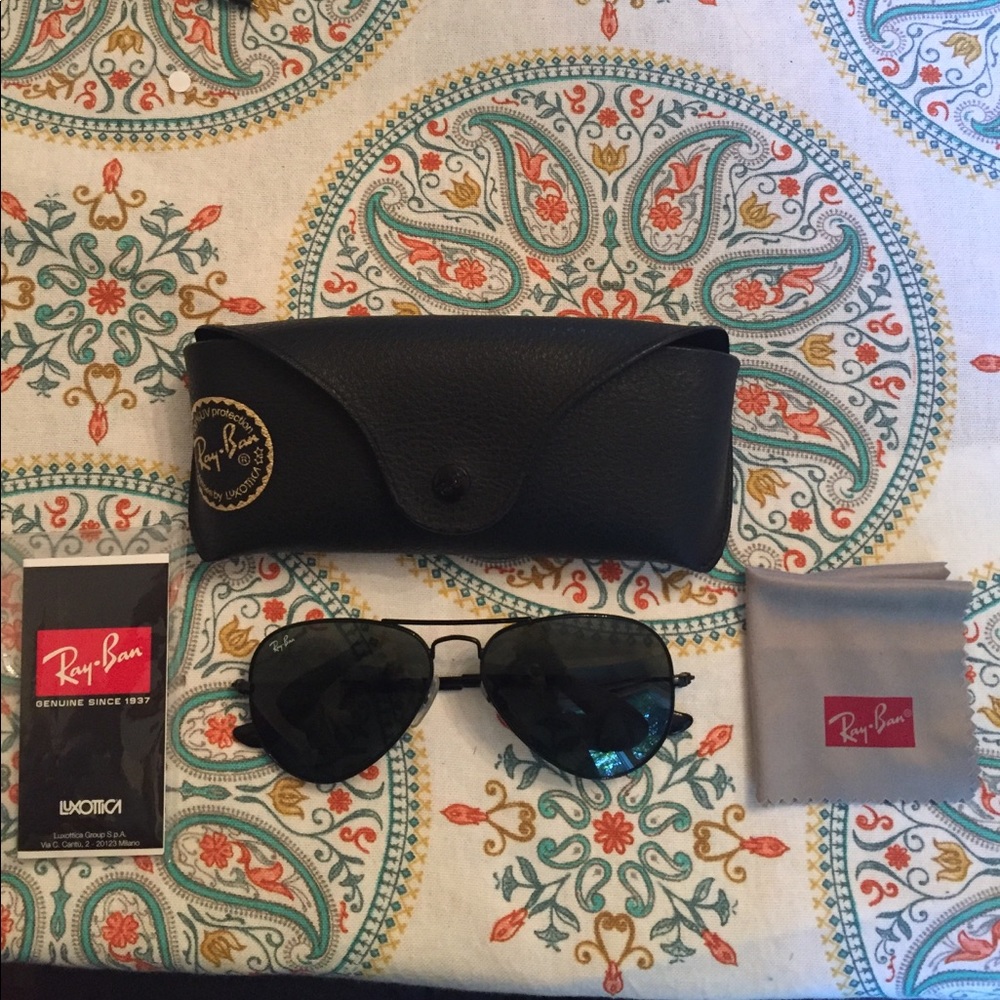 All Black Ray Ban Aviator Sunglasses