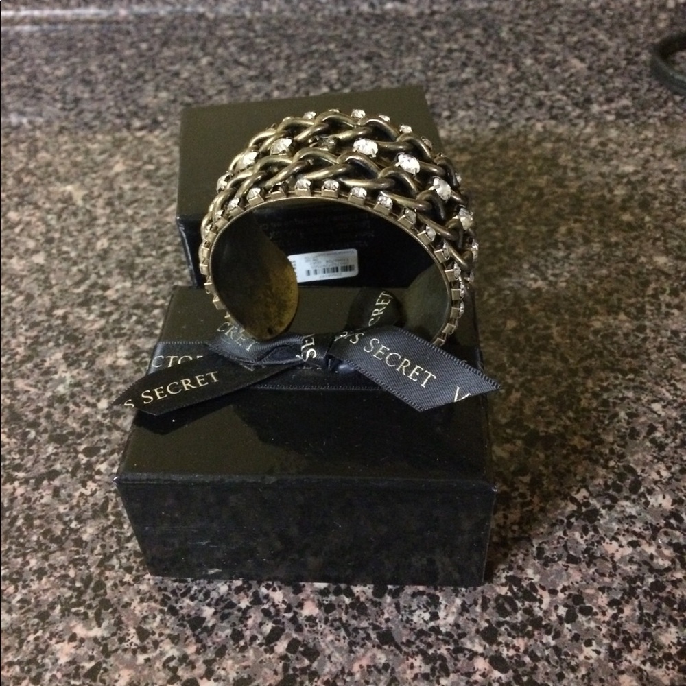 Rustic diamond bracelet - Picture 3 of 3