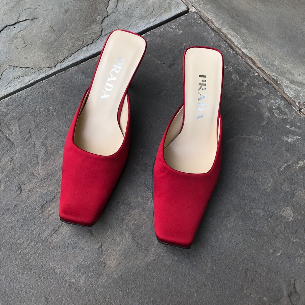 Red Prada mules