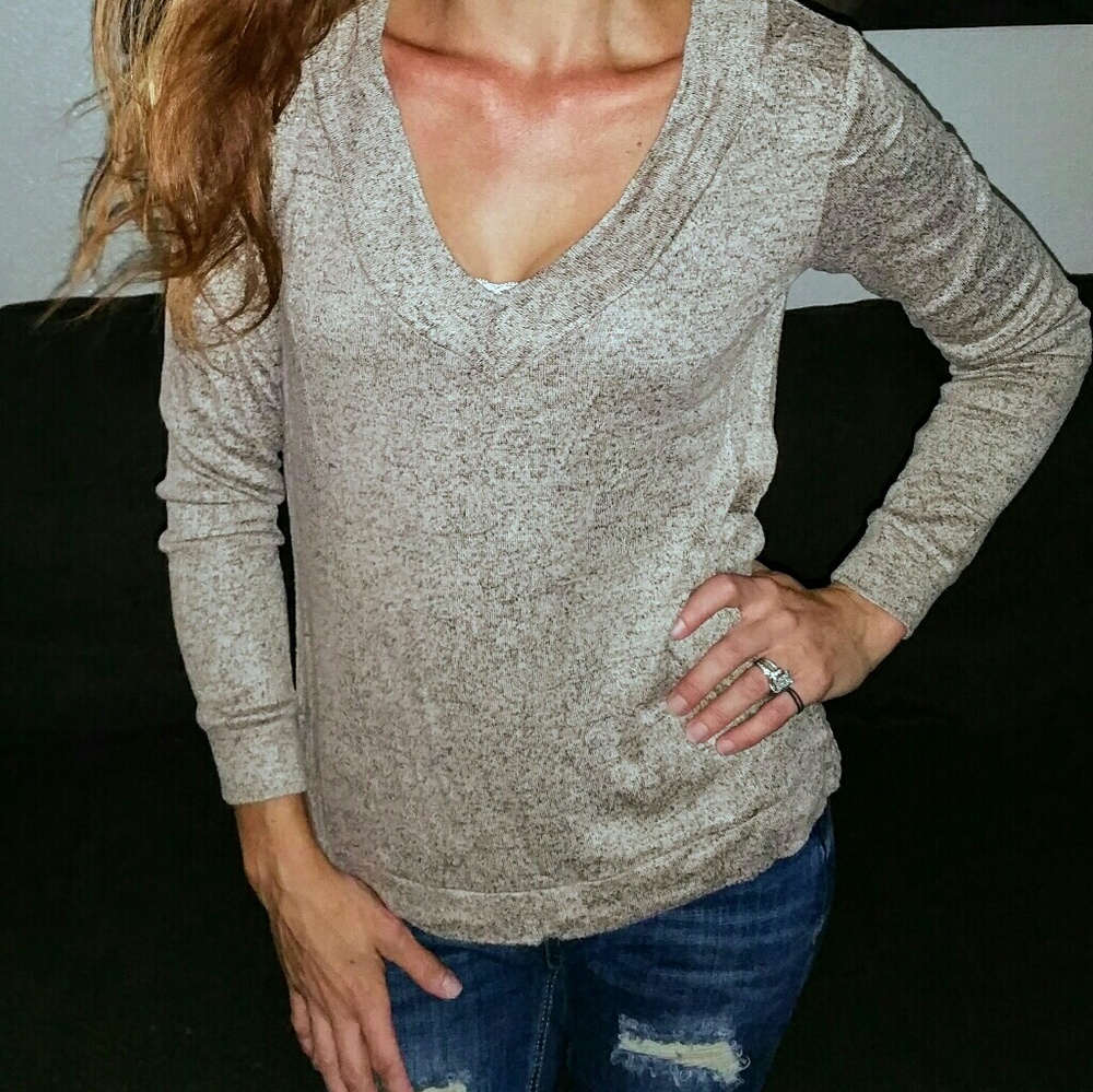 Wallflower Lightweight Sweater