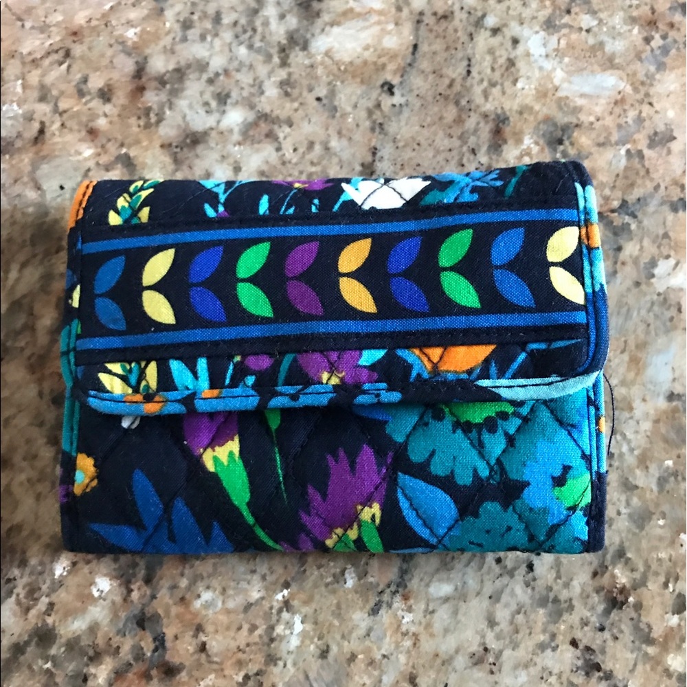 Vera Bradley small wallet