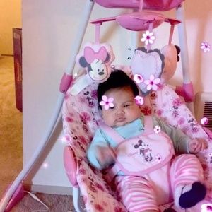 Meet your Posher, Dalia