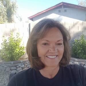 Meet your Posher, Debbie