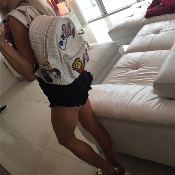 HANLEY ALTON Gorgeous ITALIAN LEATHER BACKPACK NWT - Picture 6 of 6