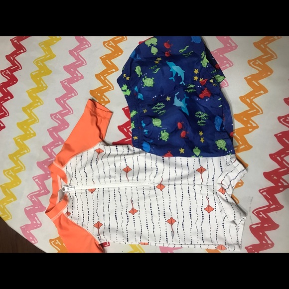 Swim suits infant - Picture 1 of 3