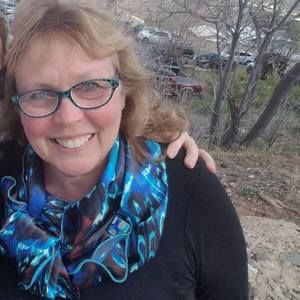 Meet your Posher, Carol