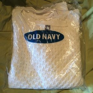 White Old Navy Sweater